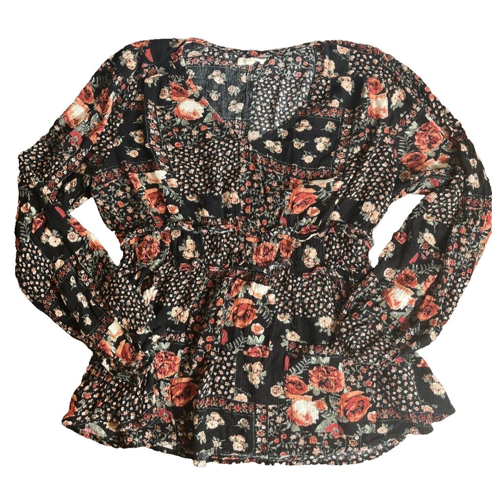 Maurices Sz Medium Black Floral Long Sleeve Flowy V-Neck Peasant Top Whimsy Soft